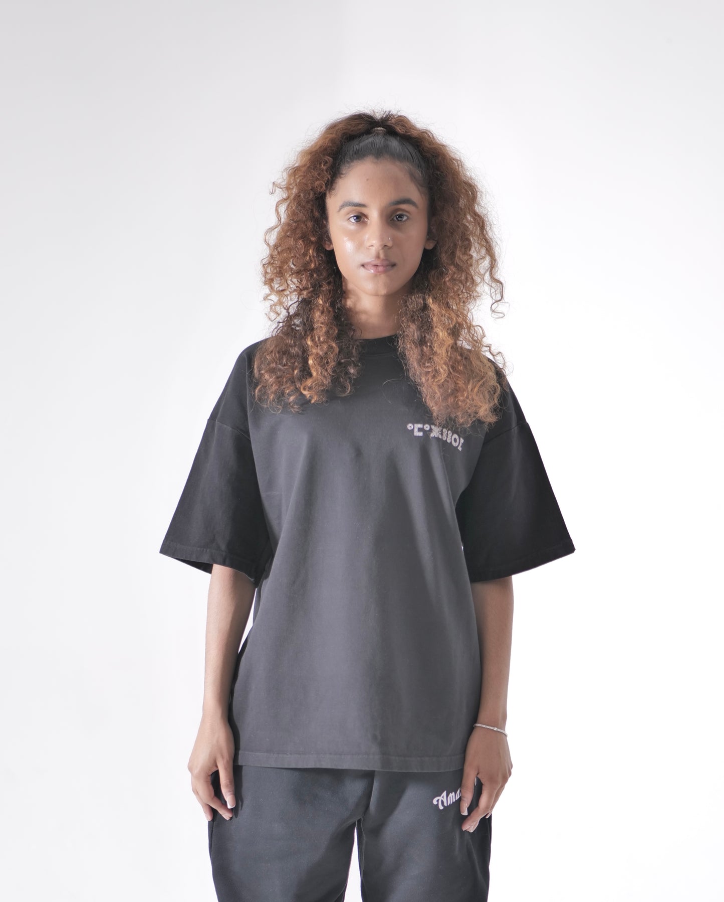 'YAZ' PORTRAIT TEE