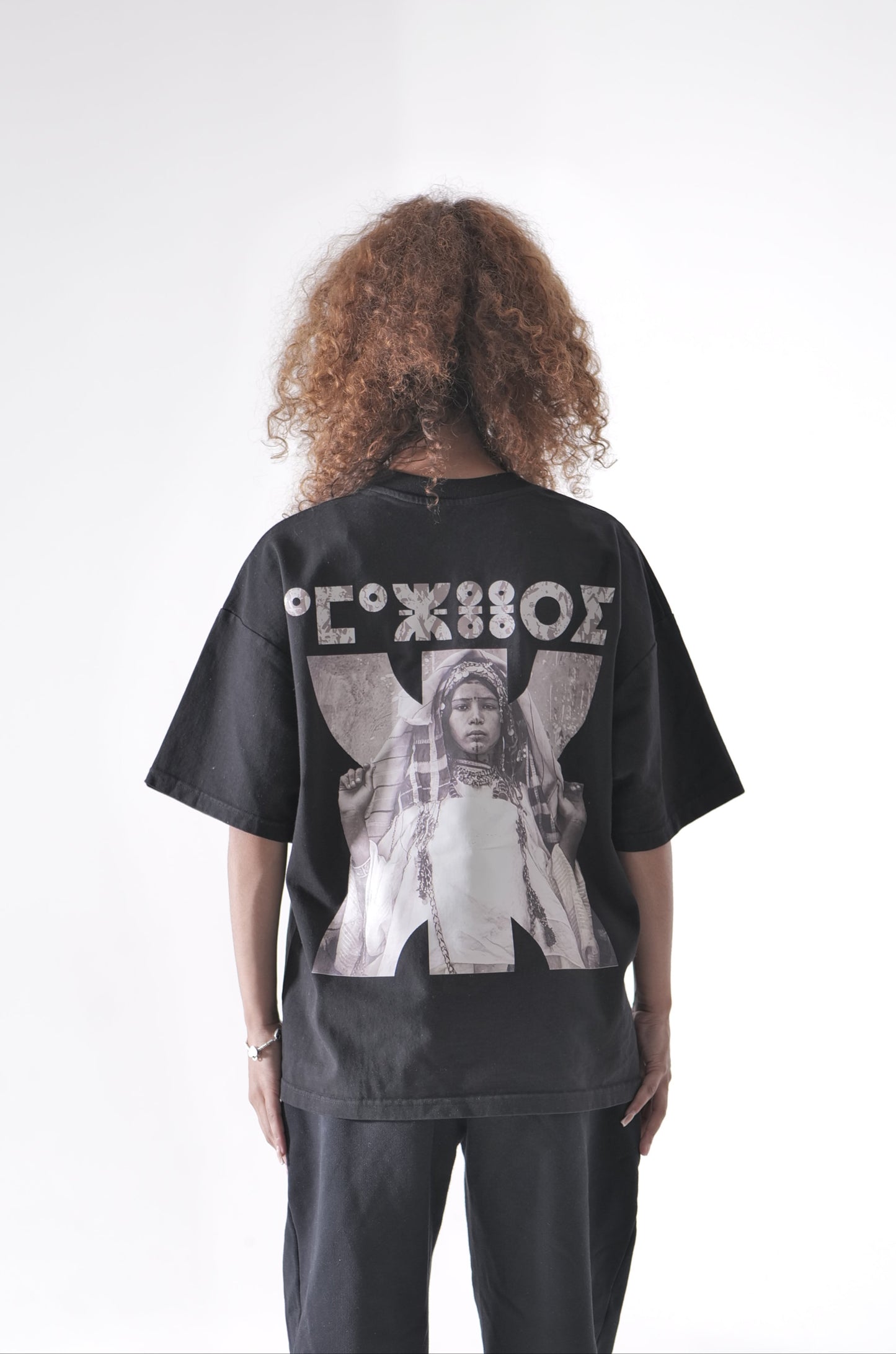 'YAZ' PORTRAIT TEE