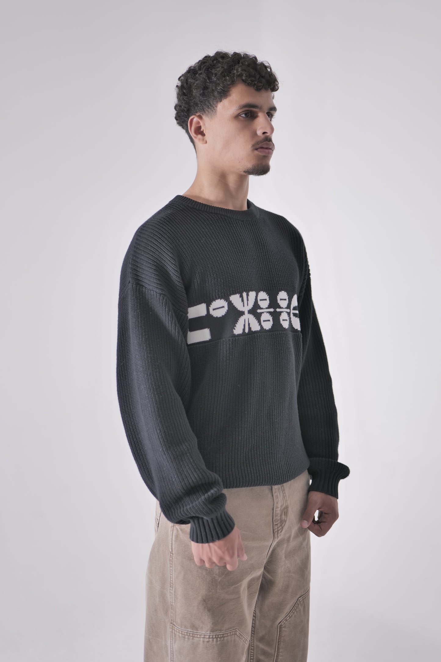 BLACK KNITWEAR