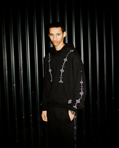 SIGNATURE ROOTS HOODIE