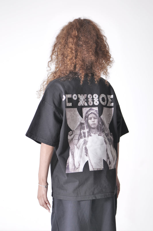 'YAZ' PORTRAIT TEE
